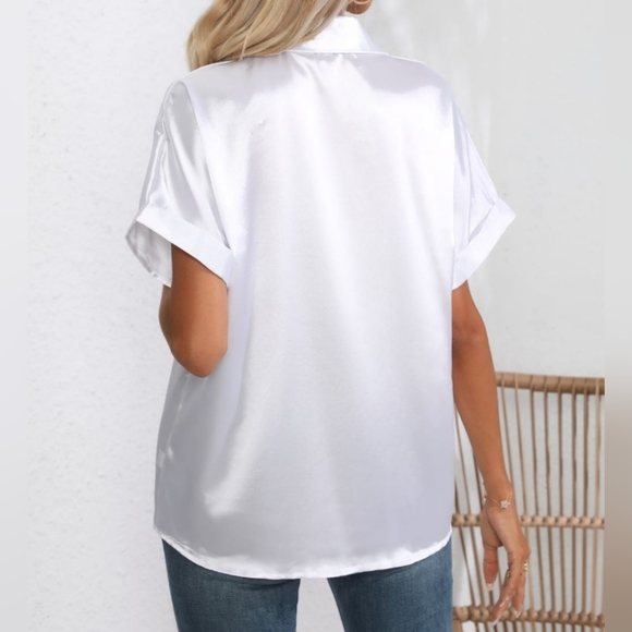 Classic Collared Neck Short Sleeve Shirt - Picture 3 of 11